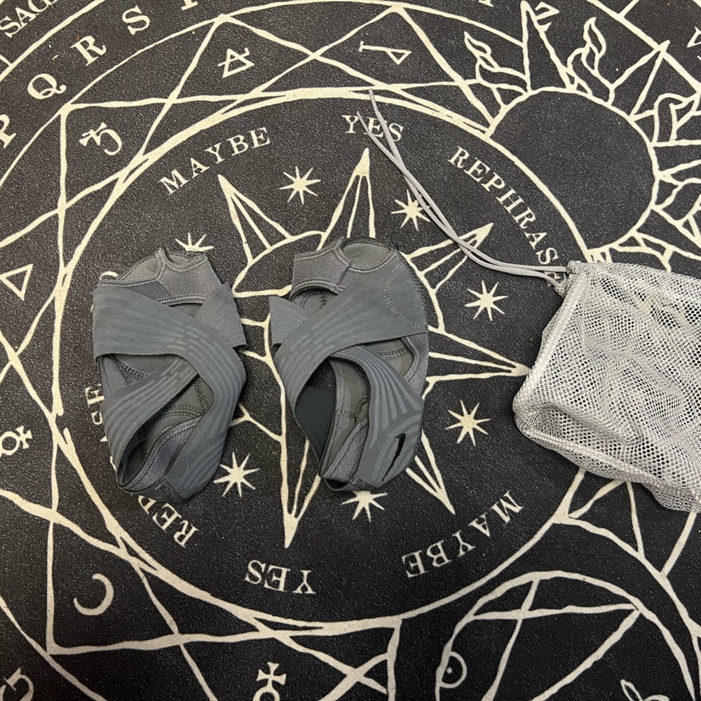 Nike studio wrap shoes